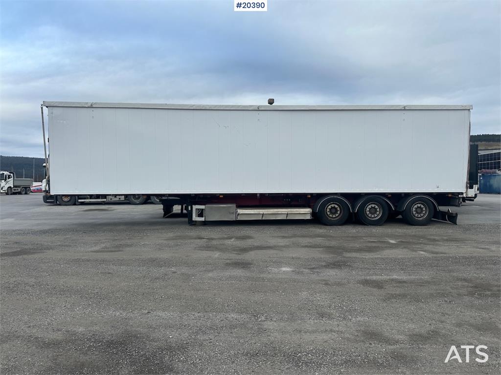 Vang 3 axle semitrailer 2009 20390 VANG 3 axle semitrailer 2009 1 image 2