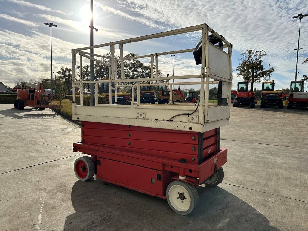 Scissor lift JLG 2646 Electric 7.92m 2002 2002 2646 2002 1 Scissor Lifts image 4