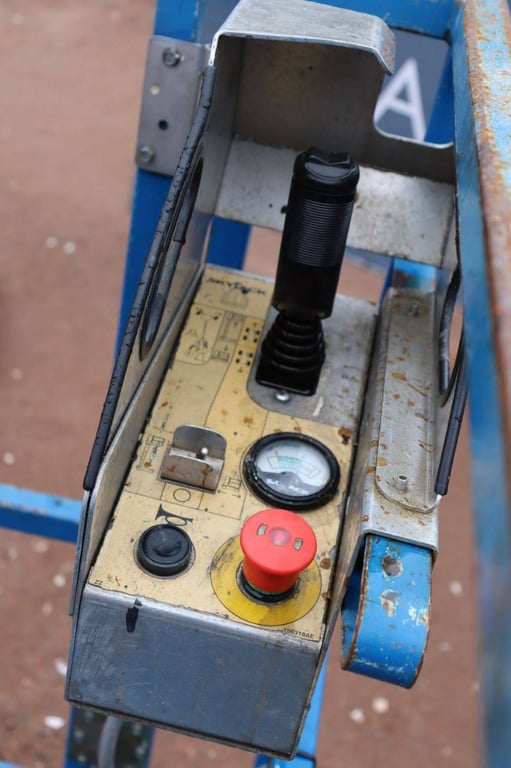 SkyJack SJ12 Electric Mast Lift 5.6m 2015 2015 SJ 12 2015 1 image 14