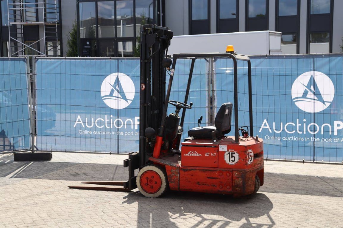 Forklift Linde E14 Electric 1400kg 3.5m 1994 1994 E14 1994 1 Forklift image 3