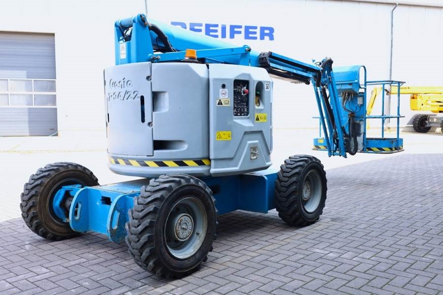 Genie Z34/22 Diesel, 4x4 Drive, 12.6m Working Height, 6. 2015 GENIE - Z34/22 - 90049 Z34/22 Diesel, 4x4 Drive, 12.6m Worki...