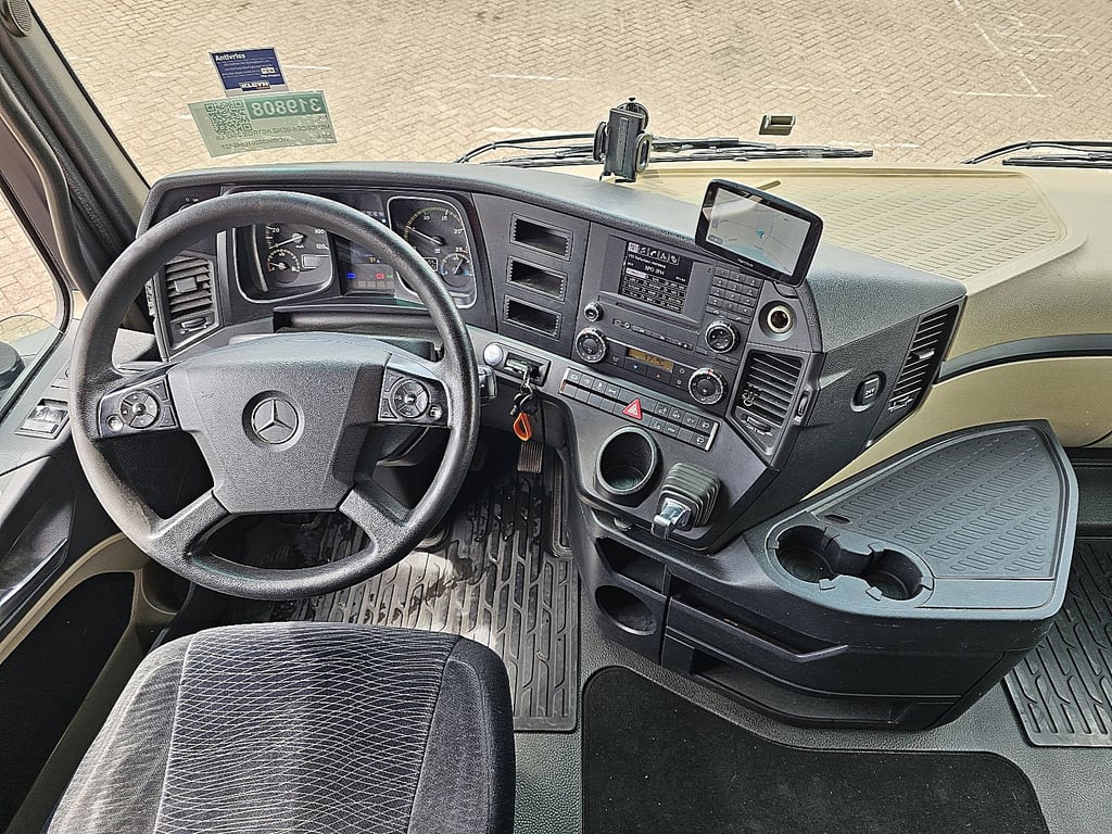 Heavy machinery product image - Image 3 of 16