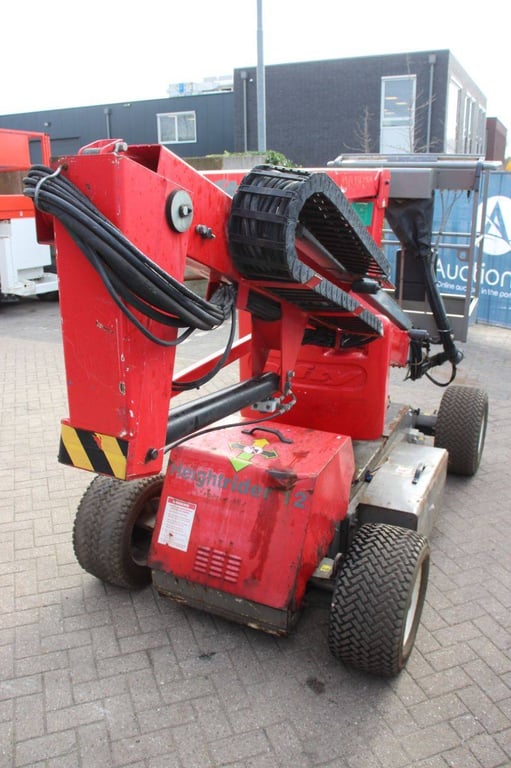 Articulating boom lift Niftylift HR12 Diesel 2015 2015 Niftylift HR12 2015 1 image 5
