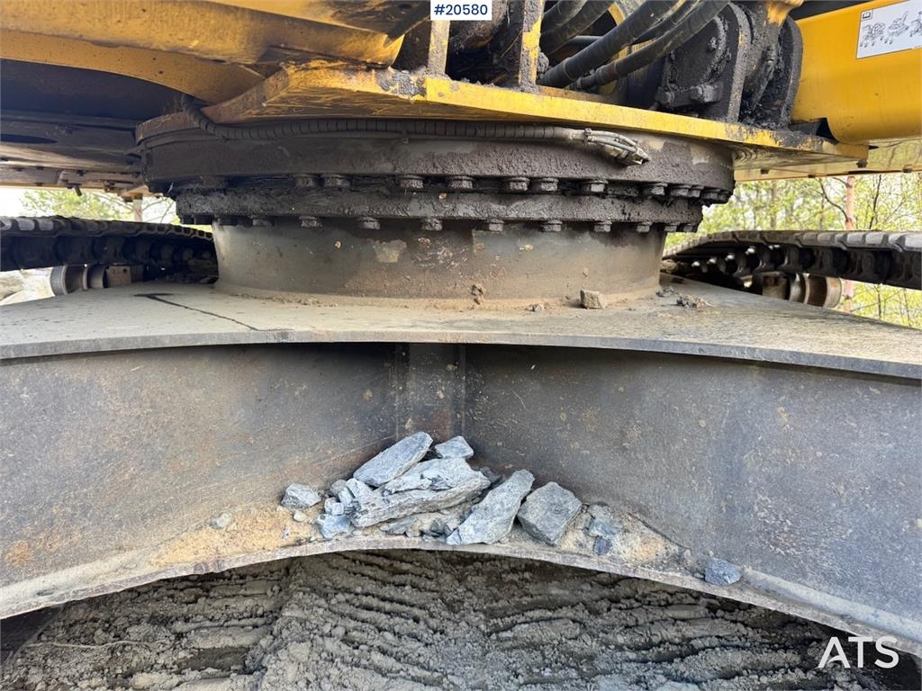 Komatsu HB215LC-2 Crawler excavator w/ GPS, Rototilt and 2 2014 20580 HB215LC-2 Crawler excavator w/ GPS, Rototilt and 2 2...
