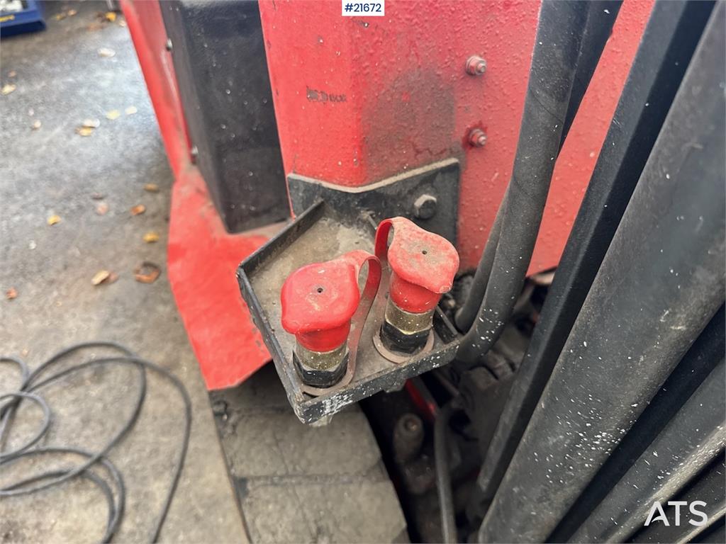 Linde E16 EL Truck w/extensions. 1996 21672 E16 EL Truck w/extensions. 1996 1 Forklift image 14