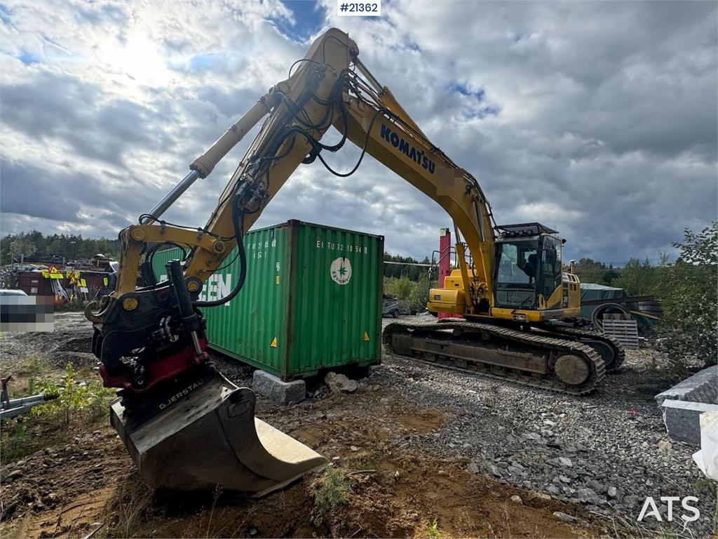 Komatsu PC290LC-11 Crawler excavator w/ tilt and 2 buckets 2019 21362 PC290LC-11 Crawler excavator w/ tilt and 2 buckets 2...