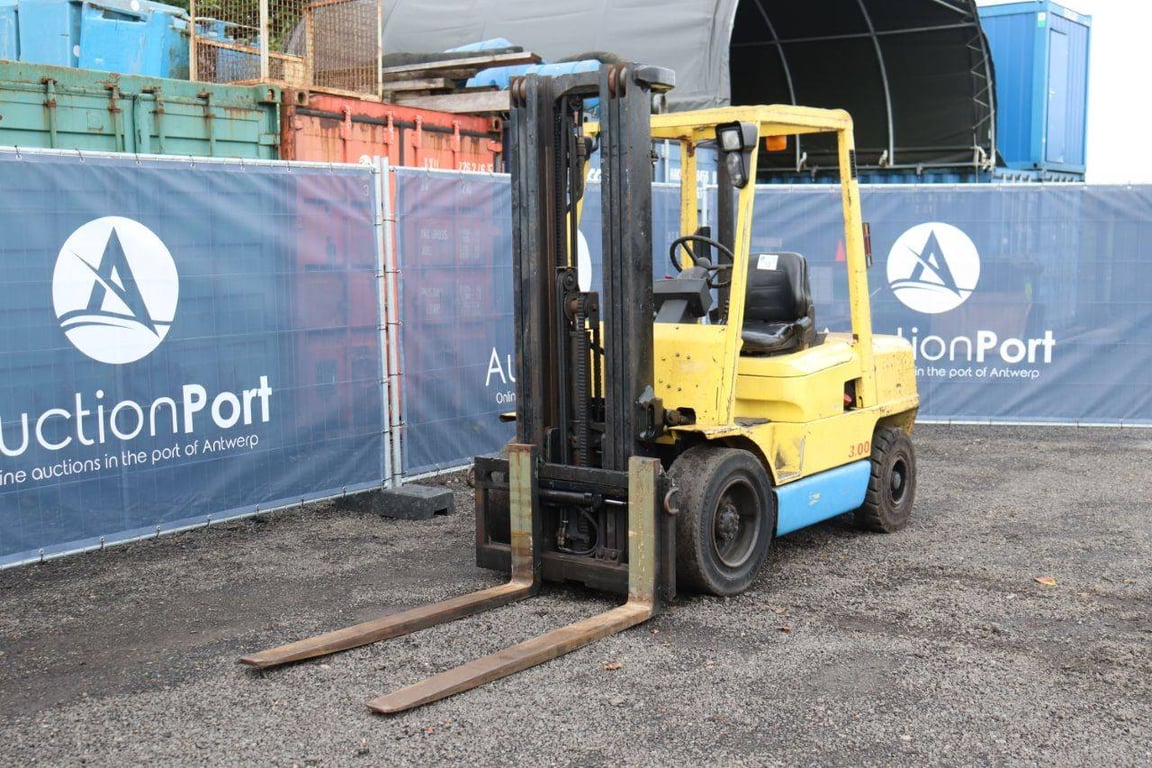 Forklift Hyster H3.00XM Diesel 2750kg 4.91m 2003 2003 H3.00XM 2003 1 Forklift image 9