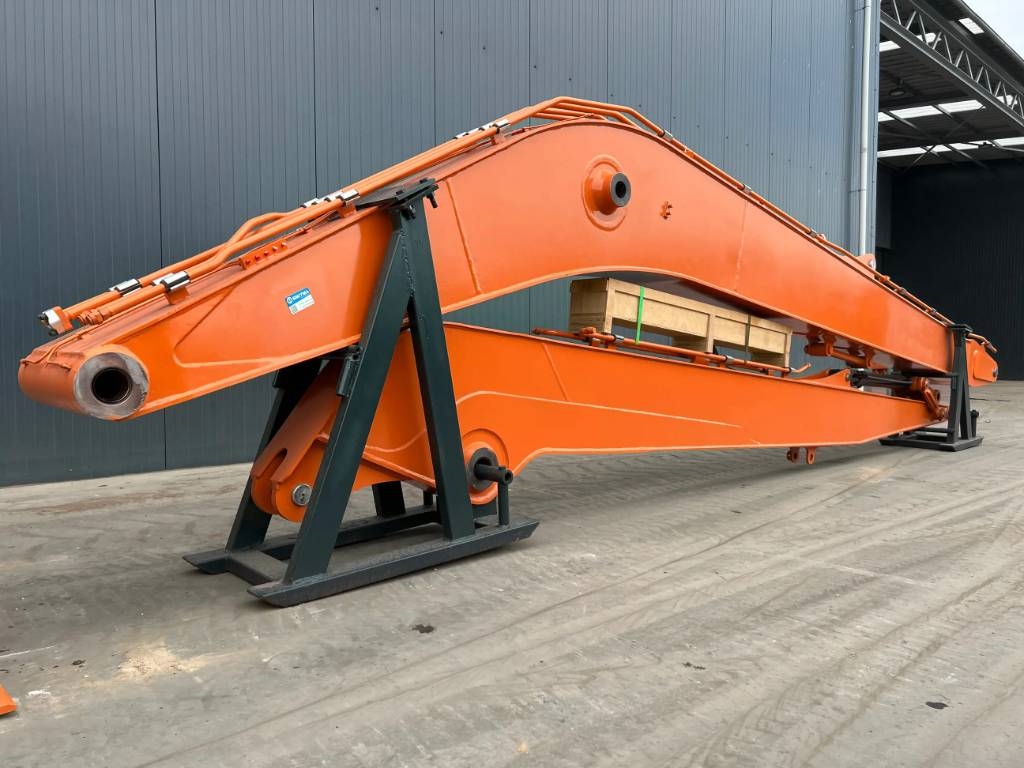 Hitachi ZX220 18m Set Long Reach Equipment 2025 904877 ZX220 18m Set Long Reach Equipment 2025 0 image 3