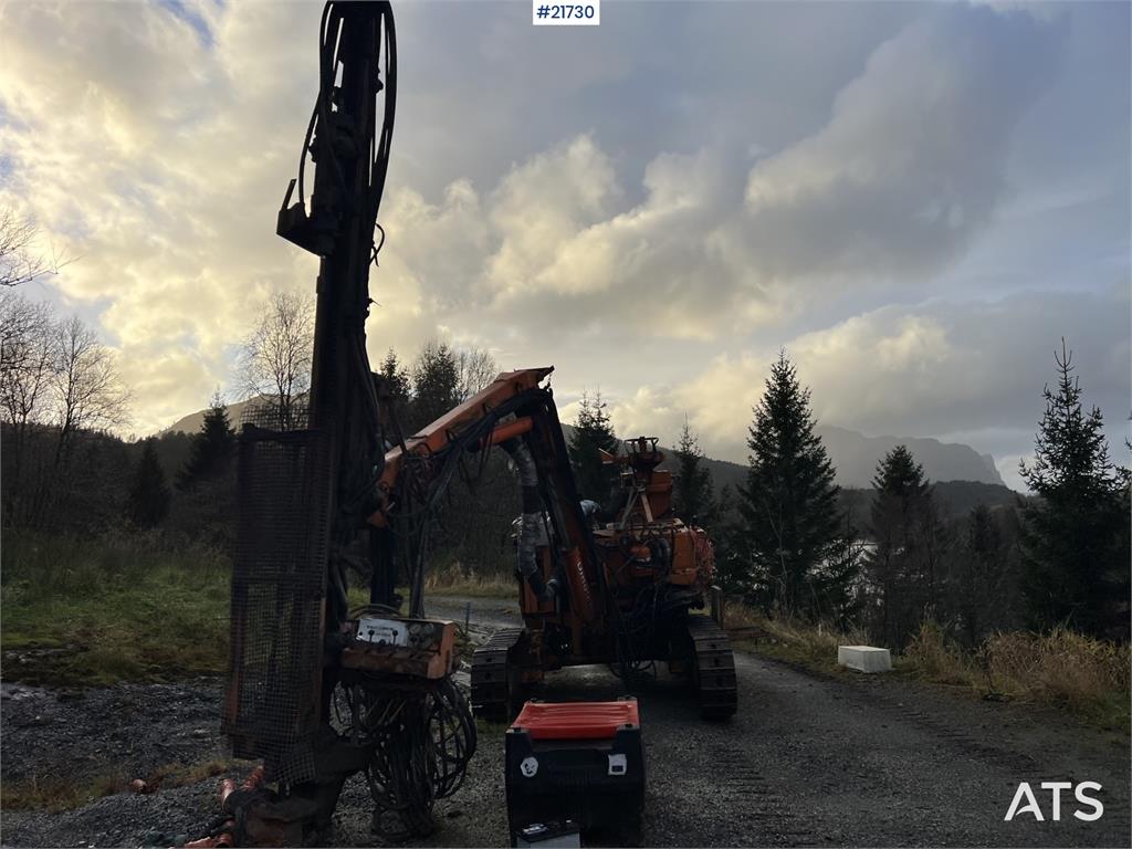 Tamrock DHA400 Drilling rig w/ CPR 438L hammer 1986 21730 Tamrock DHA400 Drilling rig w/ CPR 438L hammer 1986 1 image 4