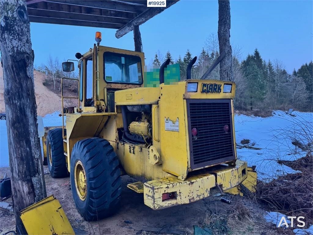 Clark 75B Wheel Loader w/ Bucket. 1979 19925 75B Wheel Loader w/ Bucket. 1979 1 Wheel Loaders image 7