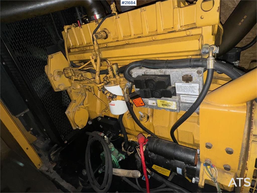 Olympian GEH250 generator with container 21684 GEH250 generator with container 1 Generators image 9