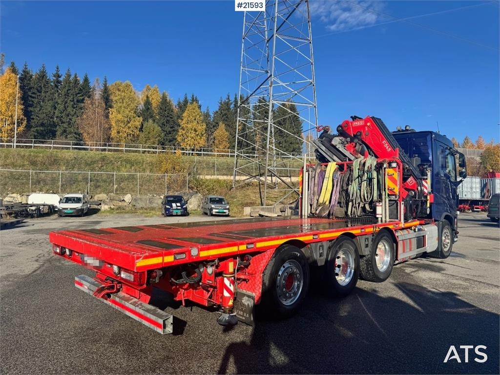 Volvo FH540 Combi truck w/ 54 t/m Fassi crane w/ Jib and 2022 21593 FH540 Combi truck w/ 54 t/m Fassi crane w/ Jib and 202...
