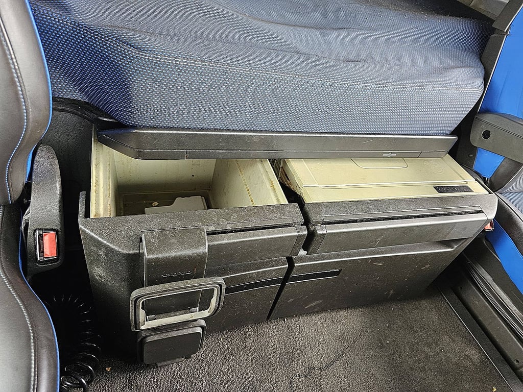 Heavy machinery product image - Image 13 of 15