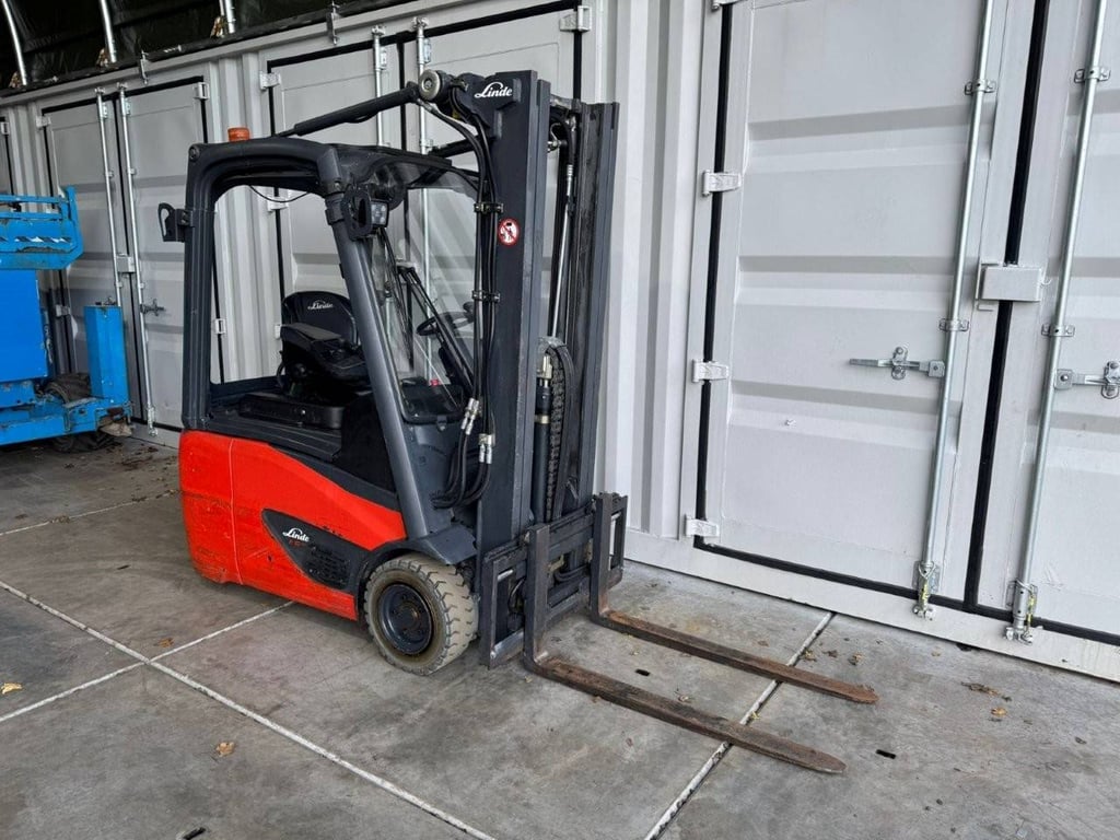Forklift Linde E16C-02 Electric 1600kg 2014 2014 E16C-02 2014 1 Forklift image 14