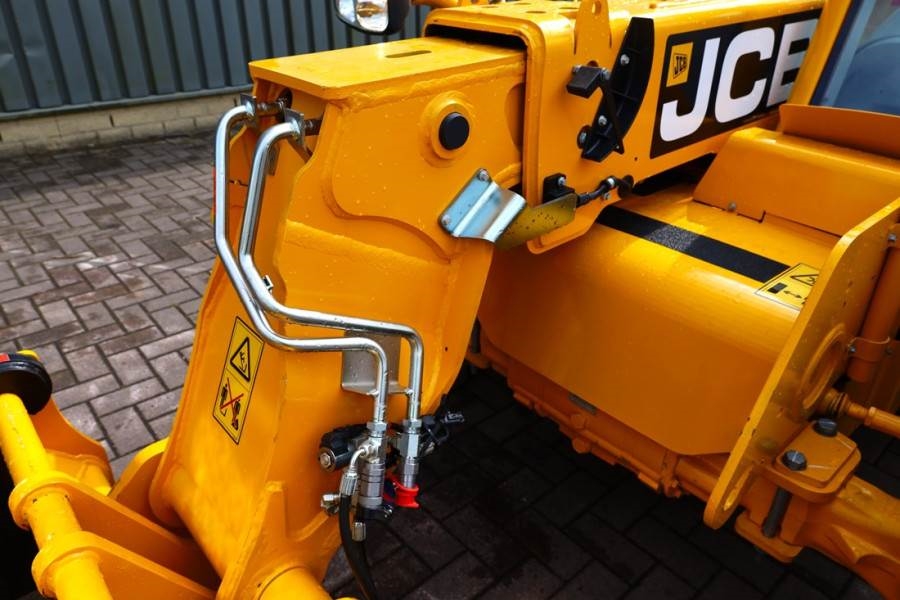 JCB 525-60E Guarantee! Fully Electric, 2500kg Capacity 2022 JCB - 525-60E - 63190 525-60E Guarantee! Fully Electric, 2500k...
