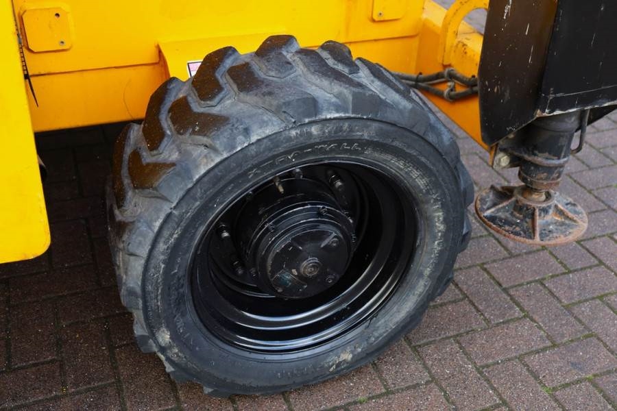 Haulotte H15SXL Diesel, 4x4 Drive, 15m Working Height, 500k 2011 HAULOTTE - H15SXL - 63133 H15SXL Diesel, 4x4 Drive, 15m W...