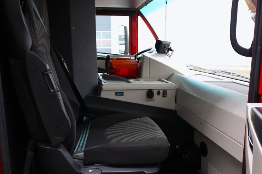 Heavy machinery product image - Image 12 of 15