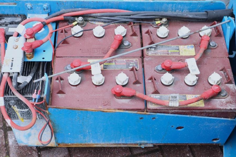 Genie GS1932 Electric, Working Height 7.8 m, 227kg Capac 2013 GENIE - GS1932 - 90019 GS1932 Electric, Working Height 7.8 m...