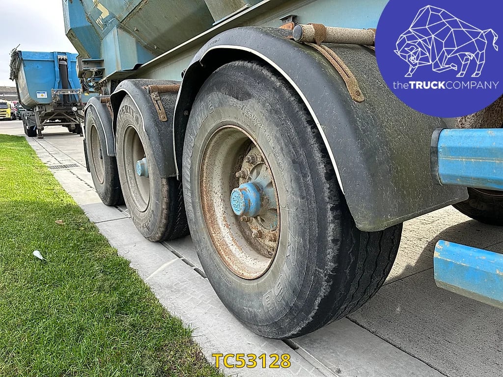 Stas Tipper 2006 TC53128 Stas 2006 1 Tipper trucks image 10