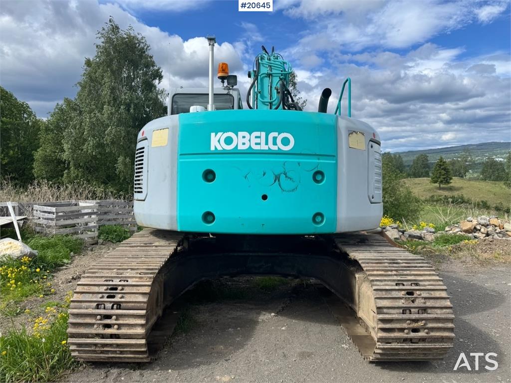 Kobelco SK235SR Tracked excavator w/ Rototilt and bucket. 2000 20645 SK235SR Tracked excavator w/ Rototilt and bucket. 200...