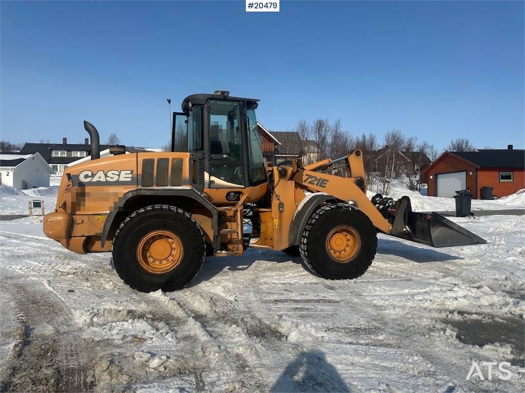 CASE 721E wheel loader w/ bucket. WATCH VIDEO. 2007 20479 721E wheel loader w/ bucket. WATCH VIDEO. 2007 1 Wheel Loaders i...