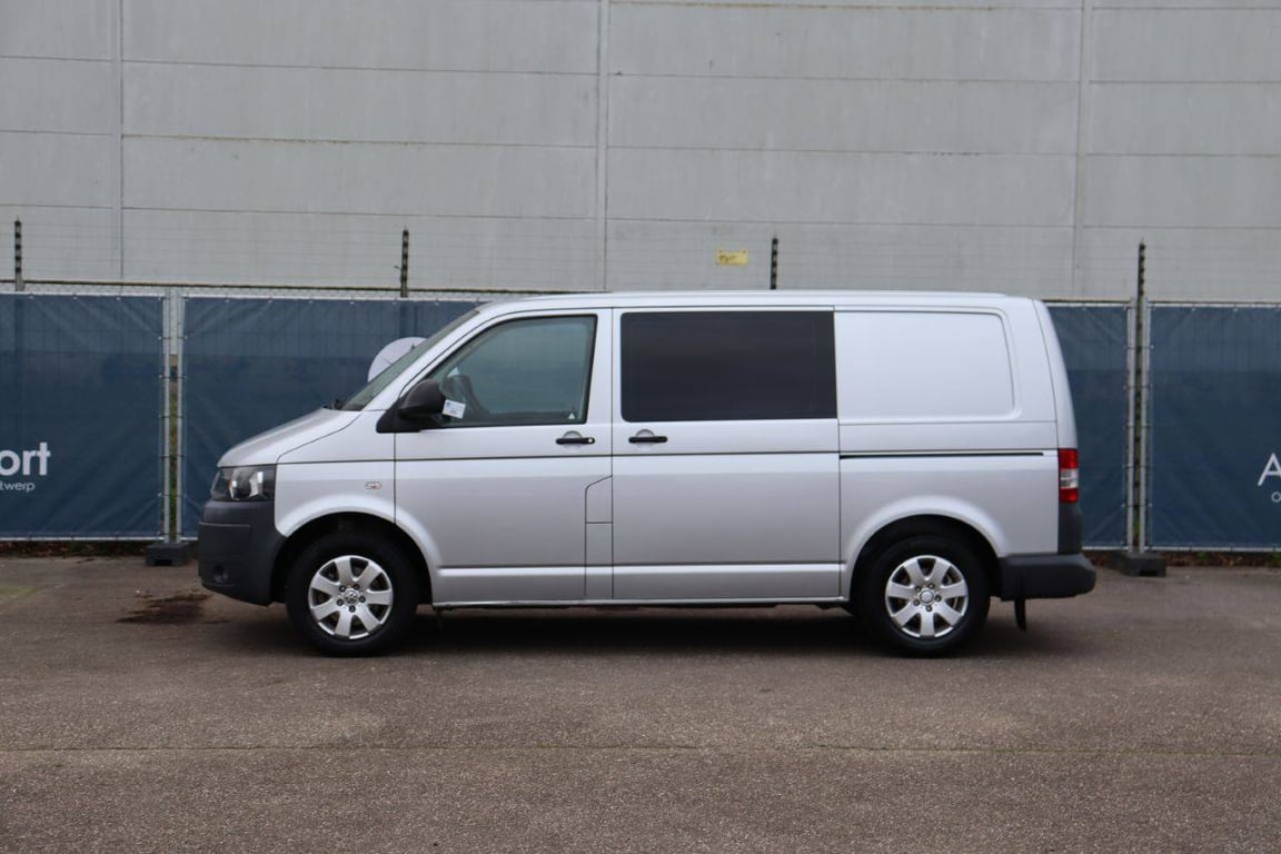 Volkswagen Transporter LPG + Petrol Van 2012 (Margin) 2012 Volkswagen Transporter T5 2012 1 image 2