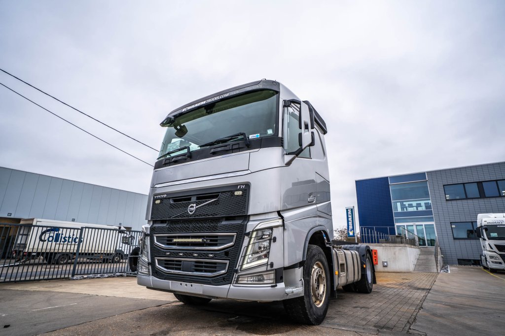 VOLVO FH 460 +KIPHYDR. 2017 E64996 FH 460 +KIPHYDR. 2017 1 image 9