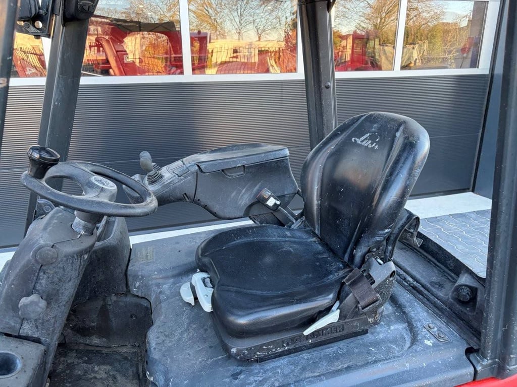 Forklift Linde E16C-02 Electric 1600kg 2016 2016 E16C-02 2016 1 Forklift image 6