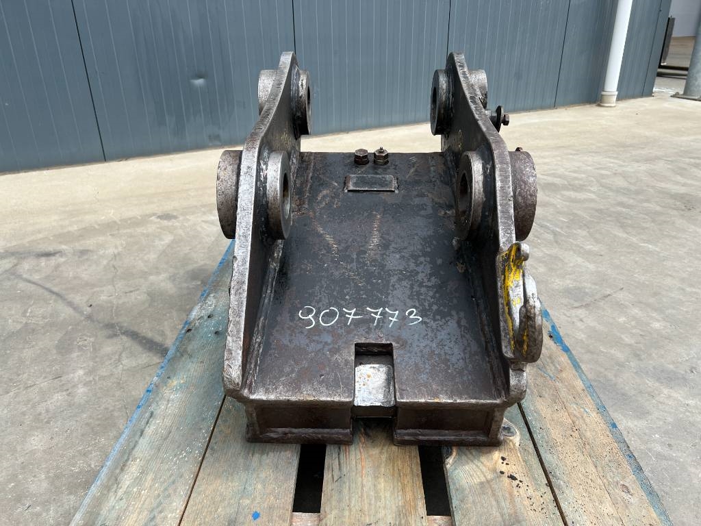 Gjerstad Volvo S1 - 320D 907773 Gjerstad S1 - 320D 1 image 2