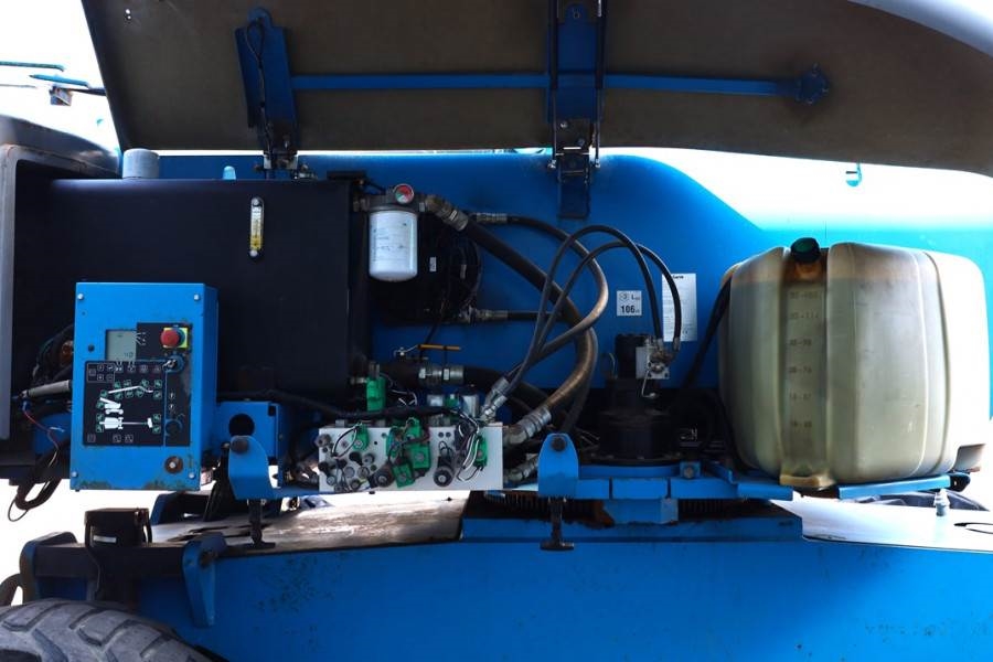 Genie Z80/60 Diesel, 4x4x4 Drive, 26m Working Height, 18 2013 GENIE - Z80/60 - 90048 Z80/60 Diesel, 4x4x4 Drive, 26m Worki...