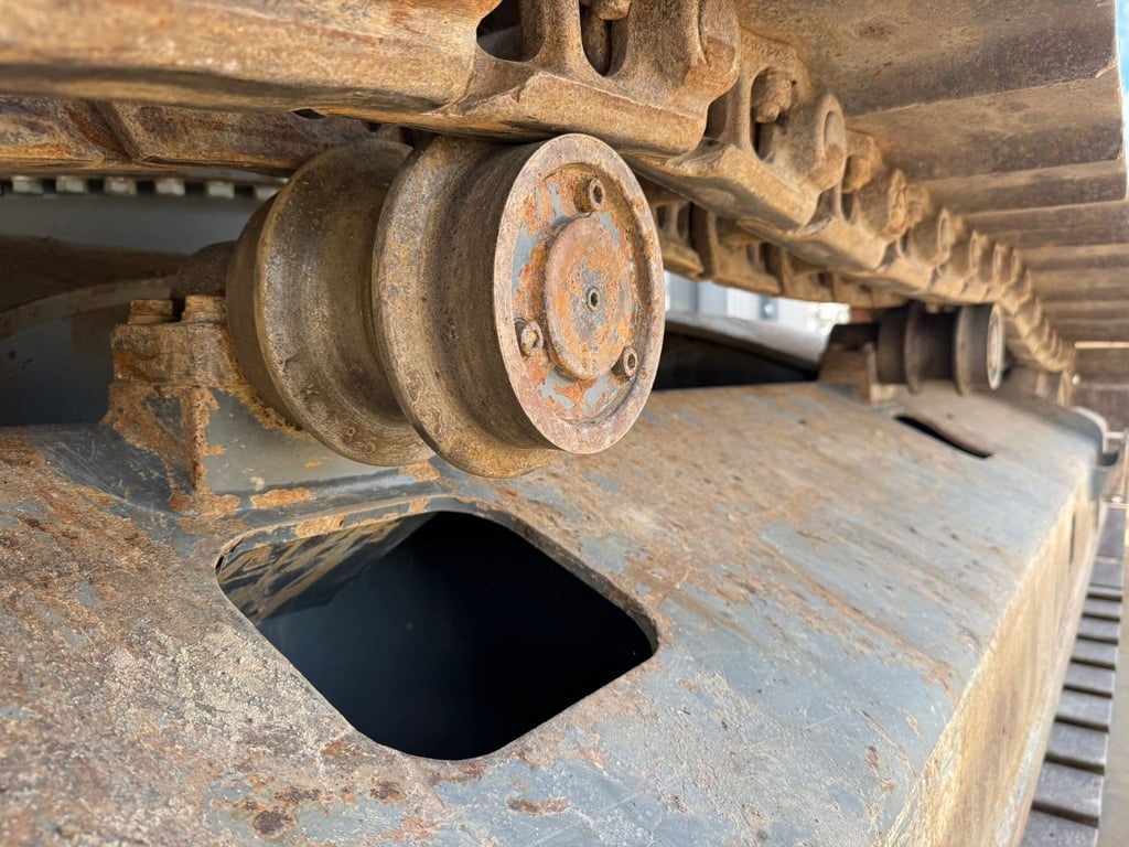 Liebherr R946 LC 2018 00033518 R946 LC 2018 1 image 12