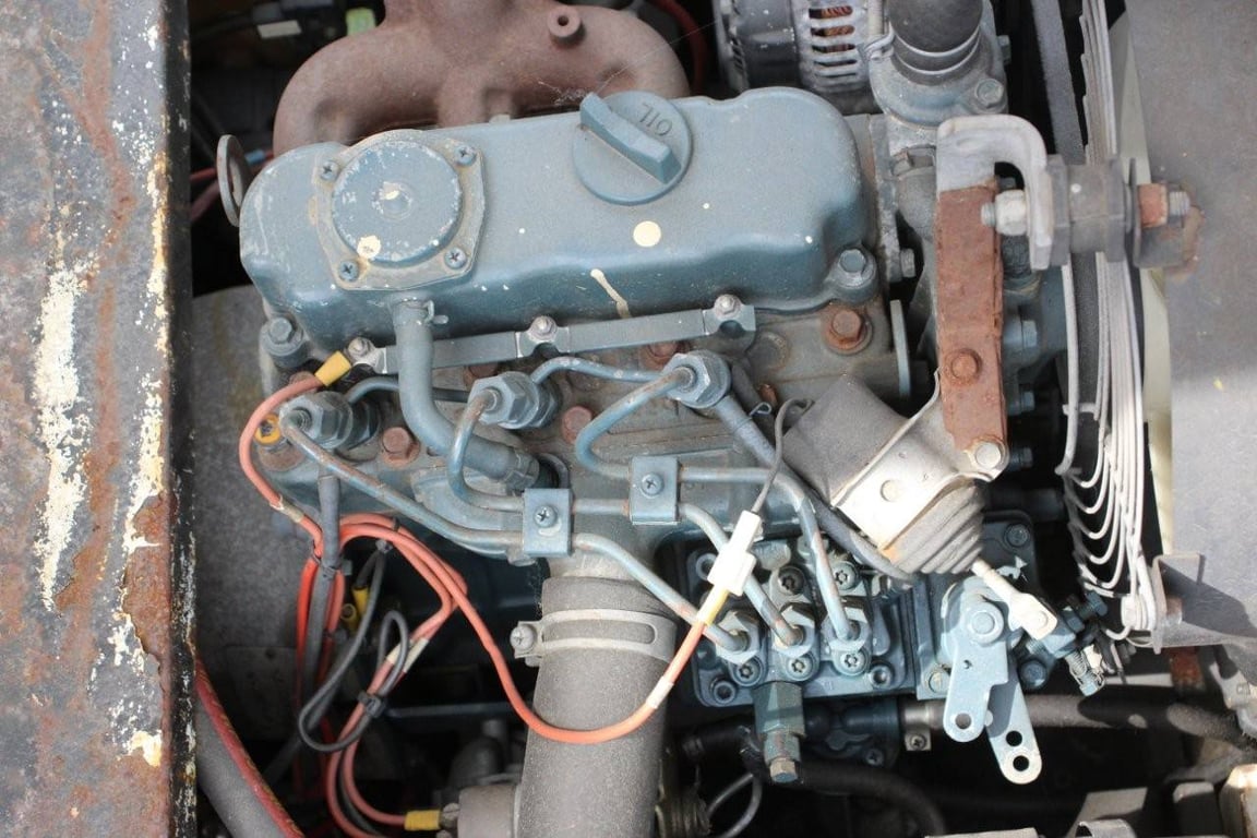 Niftylift HR 15 NDE Electric/Diesel Telescopic Boom Lift 2005 2005 Niftylift HR 15 NDE 2005 1 image 13