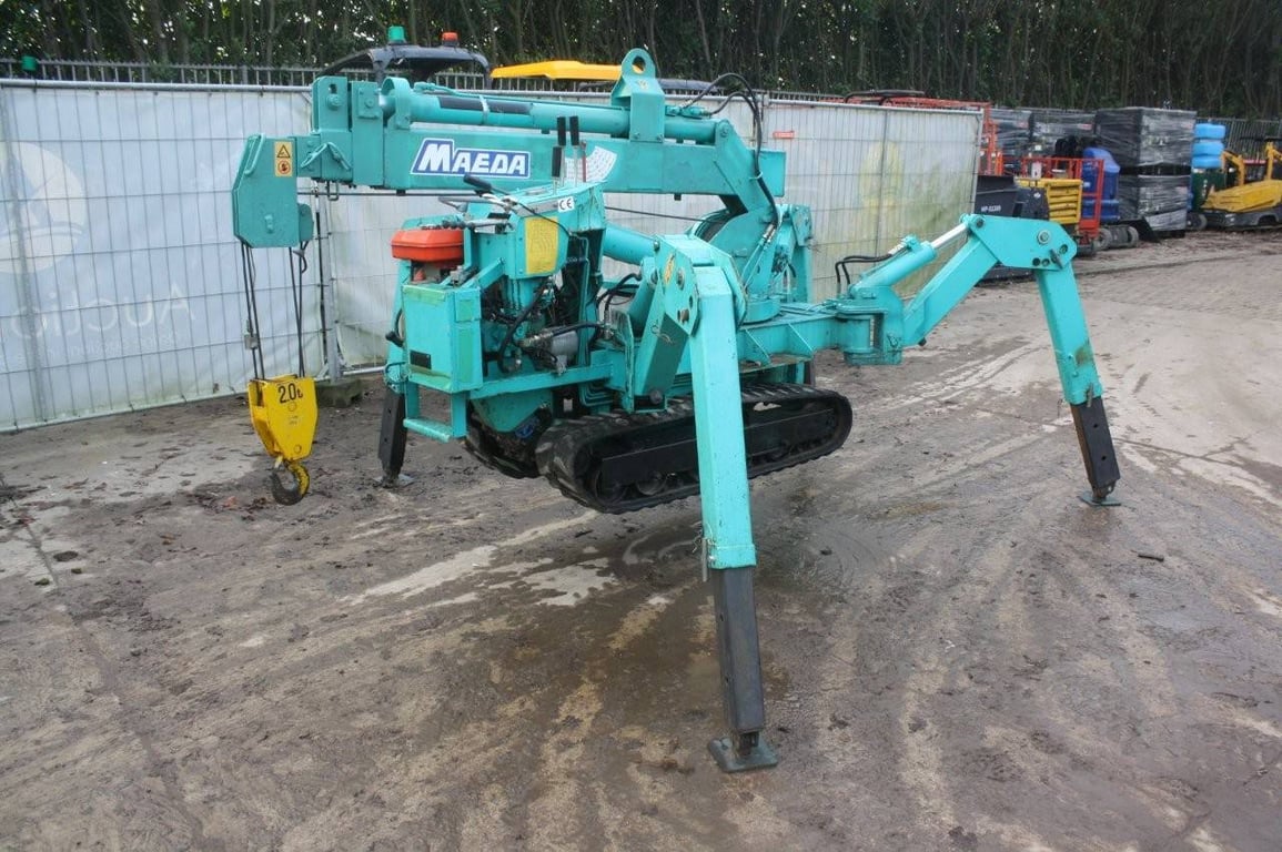 Maeda 205 Diesel Crane 2000kg 7.6m 2009 2009 Maeda 205 2009 1 Crane trucks image 11