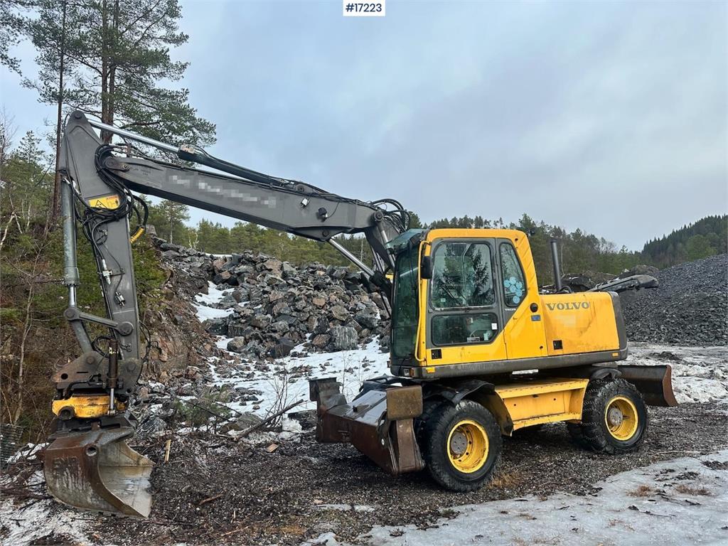 Volvo EW160B Wheel excavator w/ Rototilt, 1 bucket and s 2003 17223 EW160B Wheel excavator w/ Rototilt, 1 bucket and s 200...