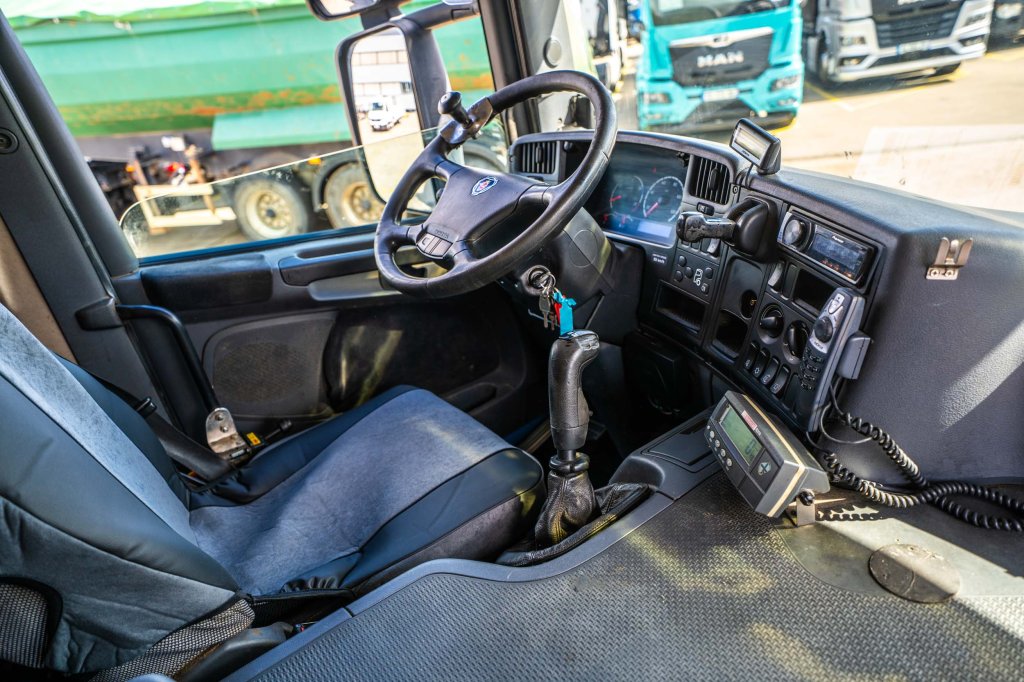SCANIA P380 2008 E64348 P380 2008 1 image 11