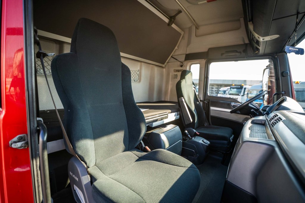 MAN TGX 18.440 XLX BLS - E6 2014 E63528 TGX 18.440 XLX BLS - E6 2014 1 image 10