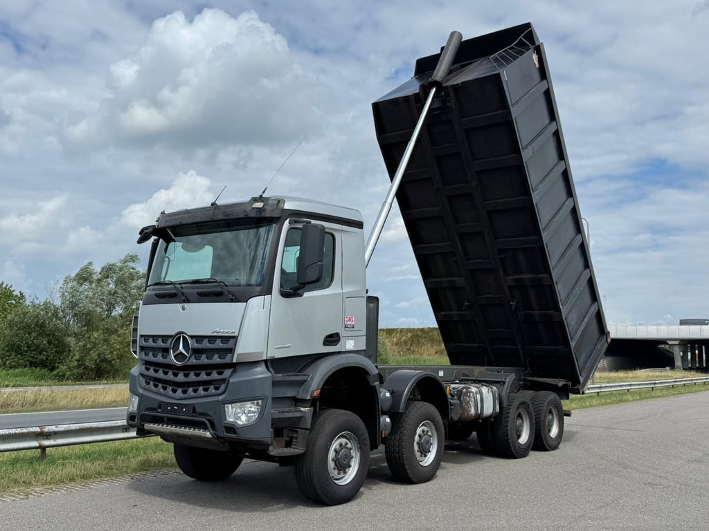 MercedesBenz Arocs 4848 8x8 tipper 2019 00033496 MercedesBenz Arocs 4848 8x8 tipper 2019 1 Tipper trucks image 10
