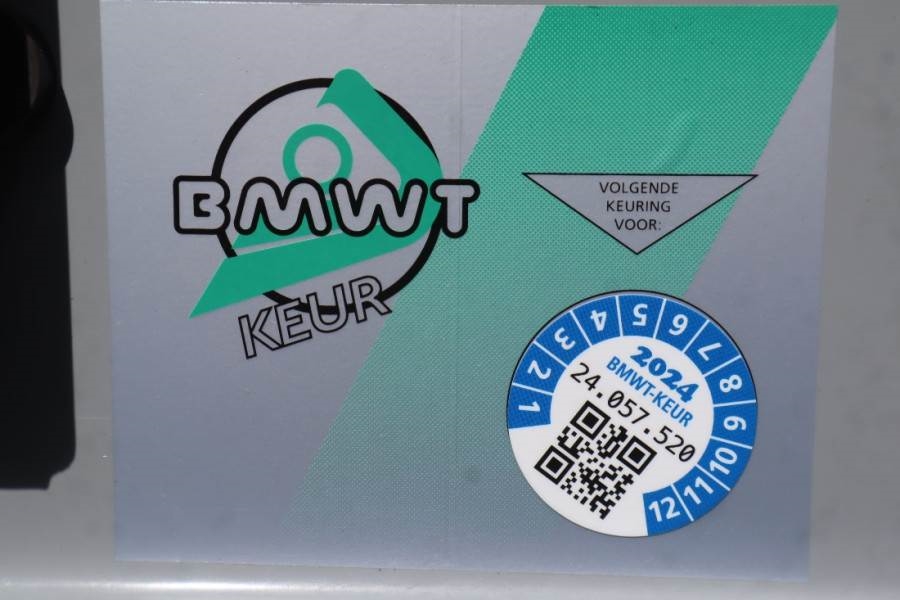 Genie S65XC Trax Valid inspection, *Guarantee! Diesel, 4 2023 GENIE - S65XC Trax - 61813 S65XC Trax Valid inspection, *Gua...