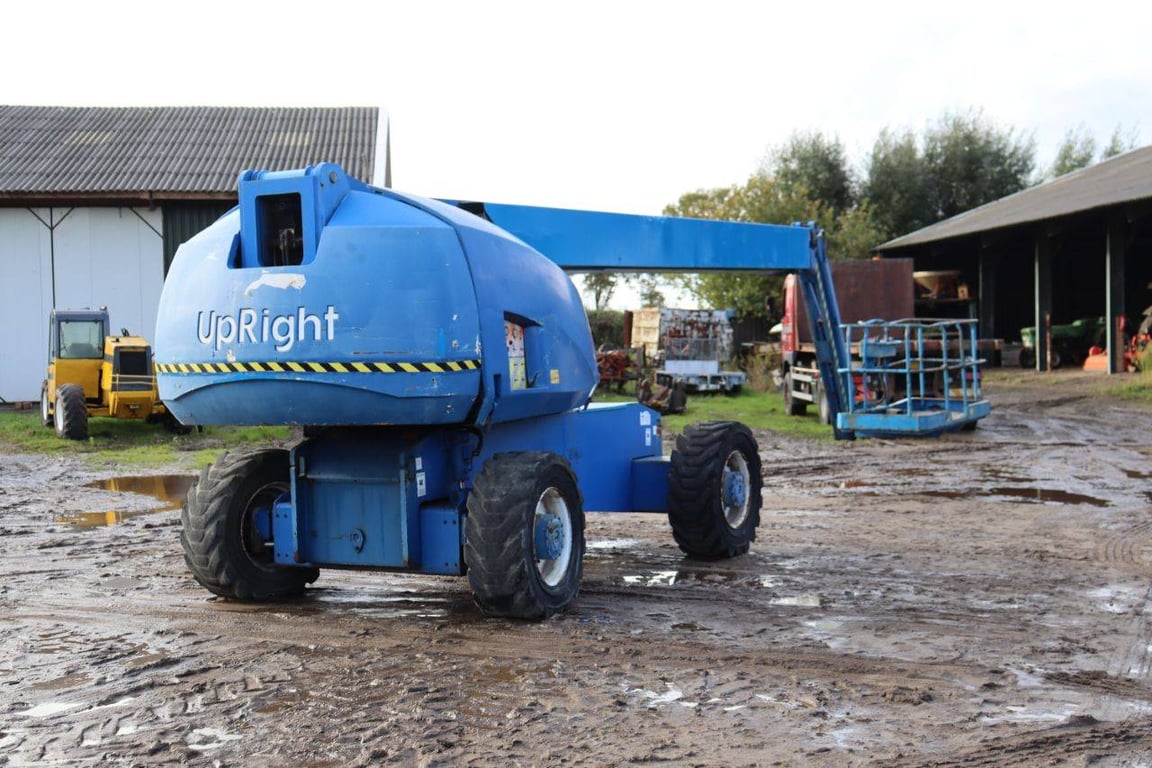 Telescopic boom lift UpRight SB80 Diesel 26.4m SB80 1 image 6