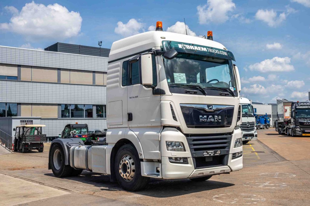 MAN TGX 18.460 XLX BLS+ INTARDER 2017 E62302 TGX 18.460 XLX BLS+ INTARDER 2017 1 image 2