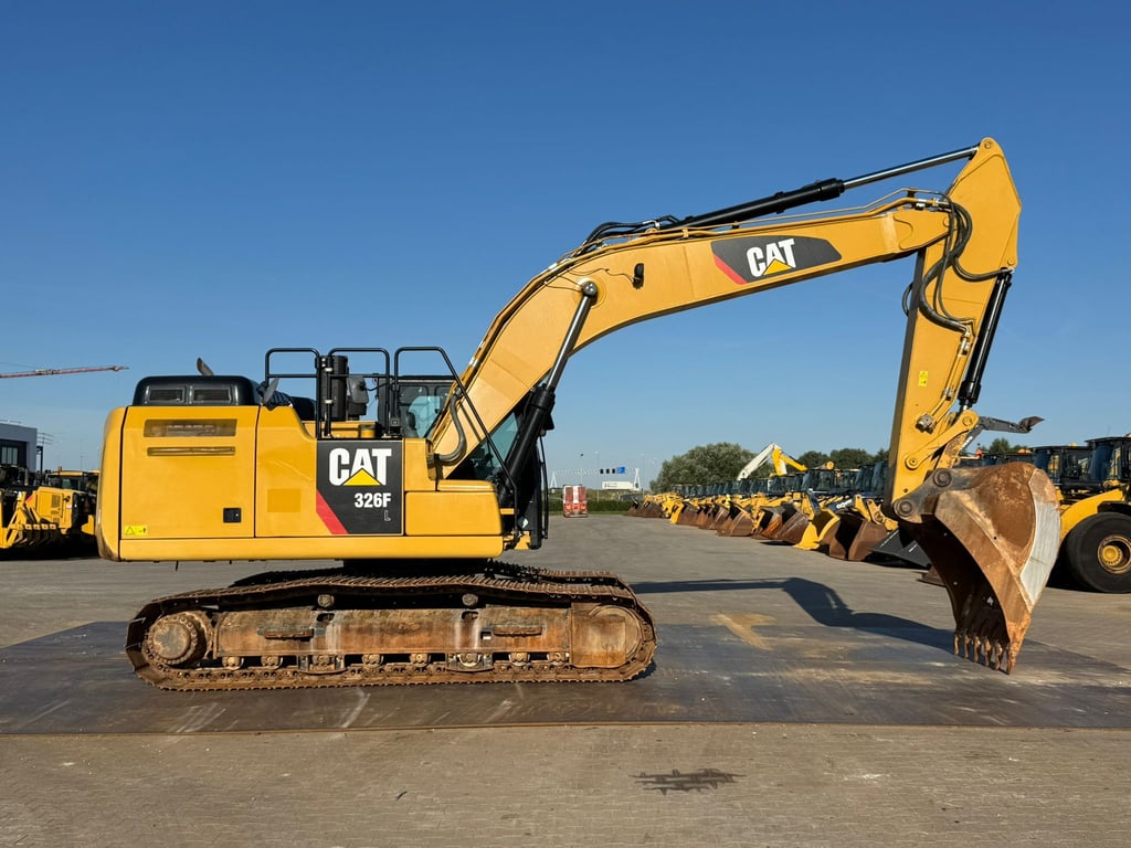 Caterpillar 326FL 2019 00033497 326FL 2019 1 image 4
