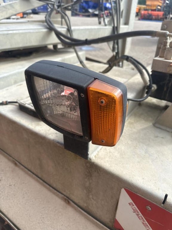 Front bezem - Gebruikt 12665 front bezem - Gebruikt 1 image 9