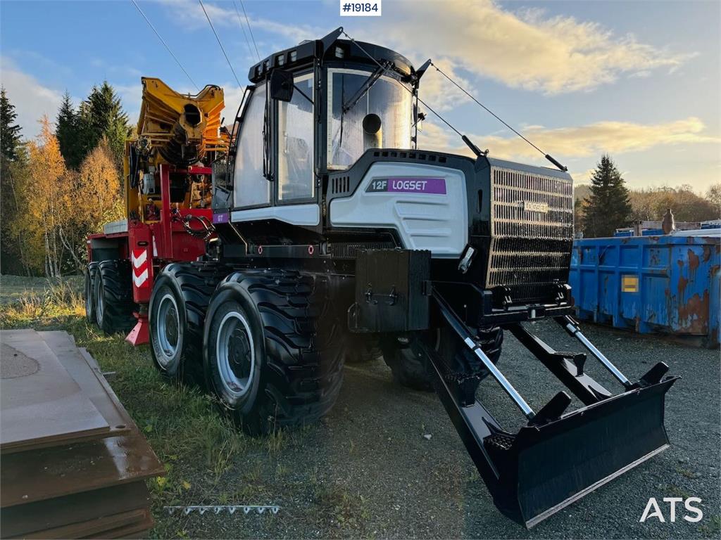 Logset 12F load carrier w/ World Power 180 T/M crane from 2021 19184 Logset 12F load carrier w/ World Power 180 T/M crane ...