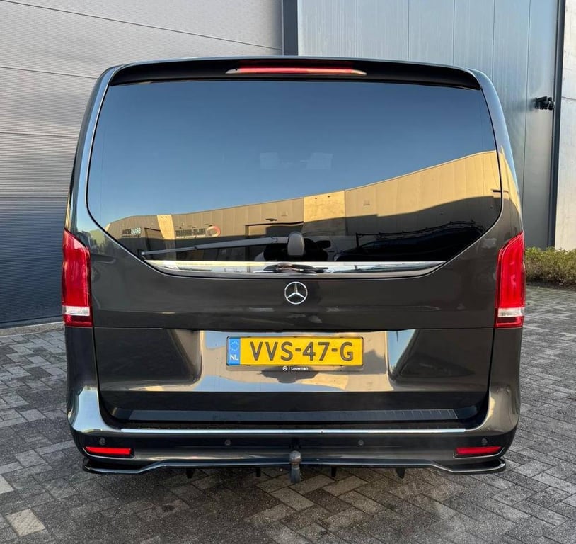 Mercedes-Benz V300 d Automatic business class AMG pack Diesel 2023 2023 V-Klasse (W447) _ V300 d Automatic AMG-pack 2023 1...