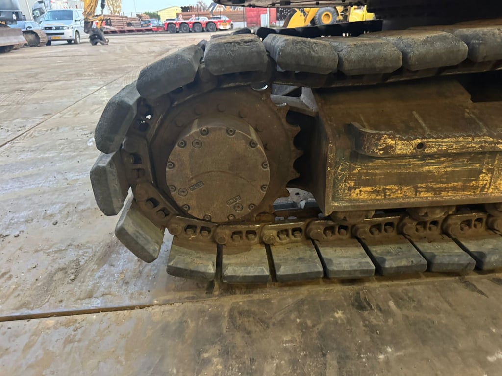 Komatsu PC138-11 2017 00033777 PC138-11 2017 1 image 15