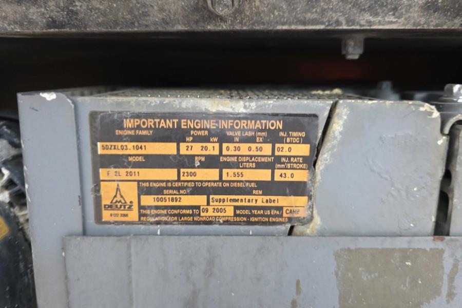 Haulotte Compact 12DX Diesel, 4x4 Drive, 12m Working Height 2005 HAULOTTE - Compact 12DX - 90086 Compact 12DX Diesel, 4x4 ...