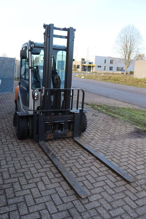Forklift Still RX70-35H Hybrid 3500kg 2013 2013 Still RX70-35H 2013 1 Forklift image 7