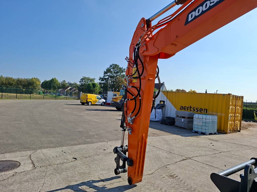 Heavy machinery product image - Image 11 of 15