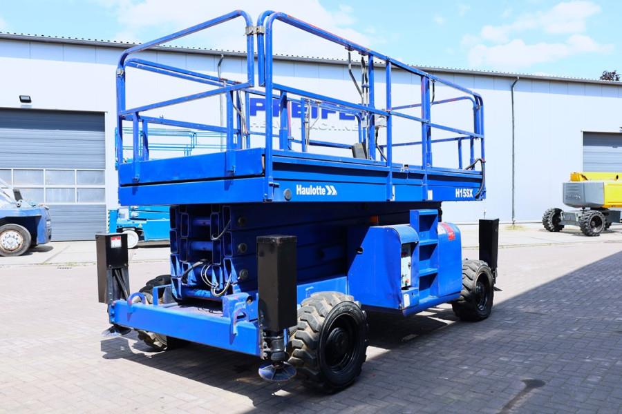 Haulotte H15SX Diesel, 4x4 Drive 15 Working Height, 500kg C 2007 HAULOTTE - H15SX - 90294 H15SX Diesel, 4x4 Drive 15 Worki...