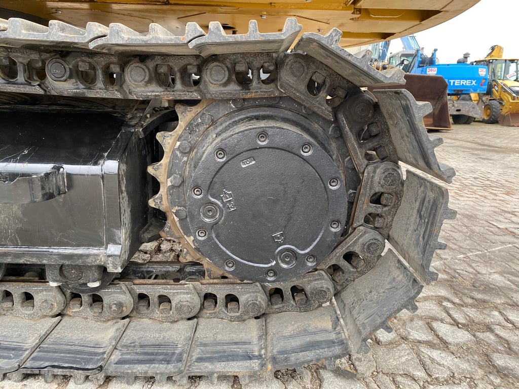Caterpillar 323D3 2022 00031580 323D3 2022 0 image 12